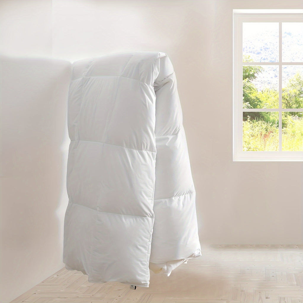 Luxury 750 Fill-Power Down Comforter, King & Queen Size, Ultra-Soft Feather Filled Duvet Insert, All Seasons Warmth, Dry Clean Only, Anime Theme, Flat Woven, Sanded Craftsmanship, Ideal for Backpacking - 54oz